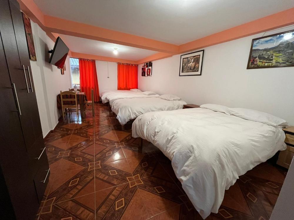 Twin Room with Private Bathroom